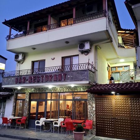 Nako Guest House Bar&Restaurants Пермети Экстерьер фото